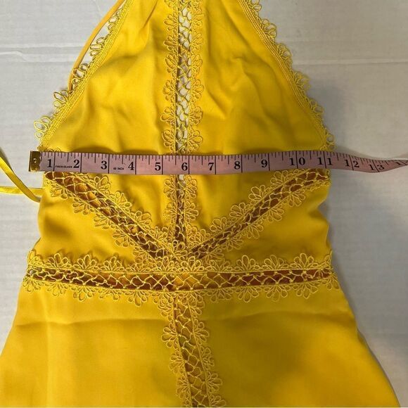 NWT Revolve x NBD Chels Dress in Vibrant Yellow | Size XXS - Picture 9 of 9